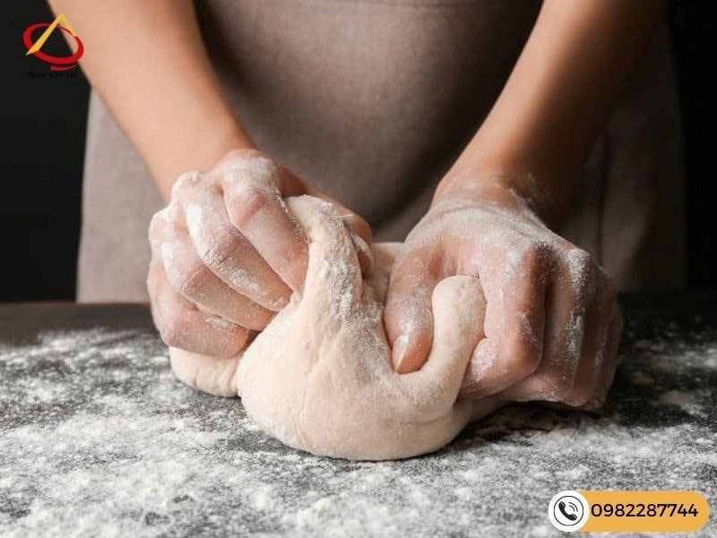 Lỗi về trộn bột khi làm bánh