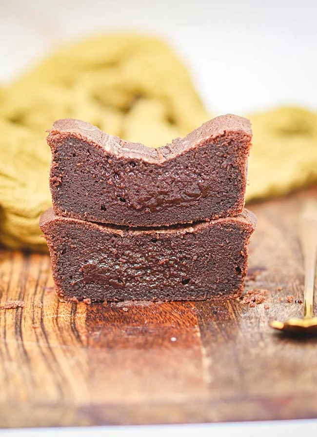 Bánh bông lan cake socola